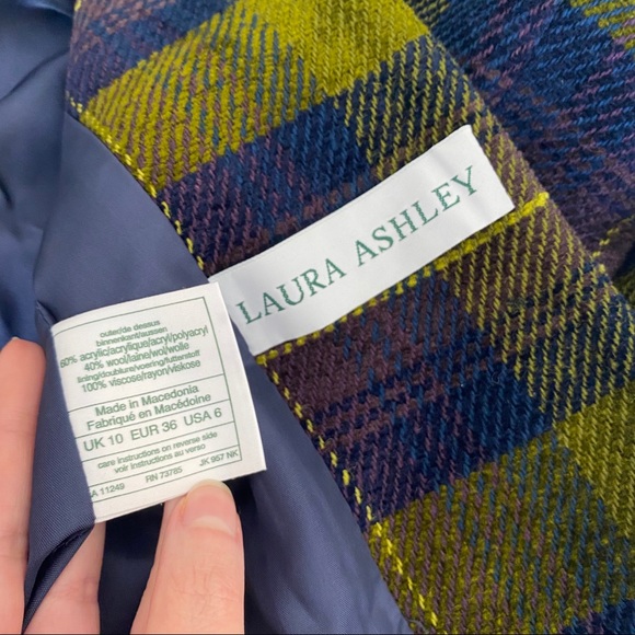 Vintage Laura Ashley UK M Plaid Equestrian Blazer - Picture 7 of 8